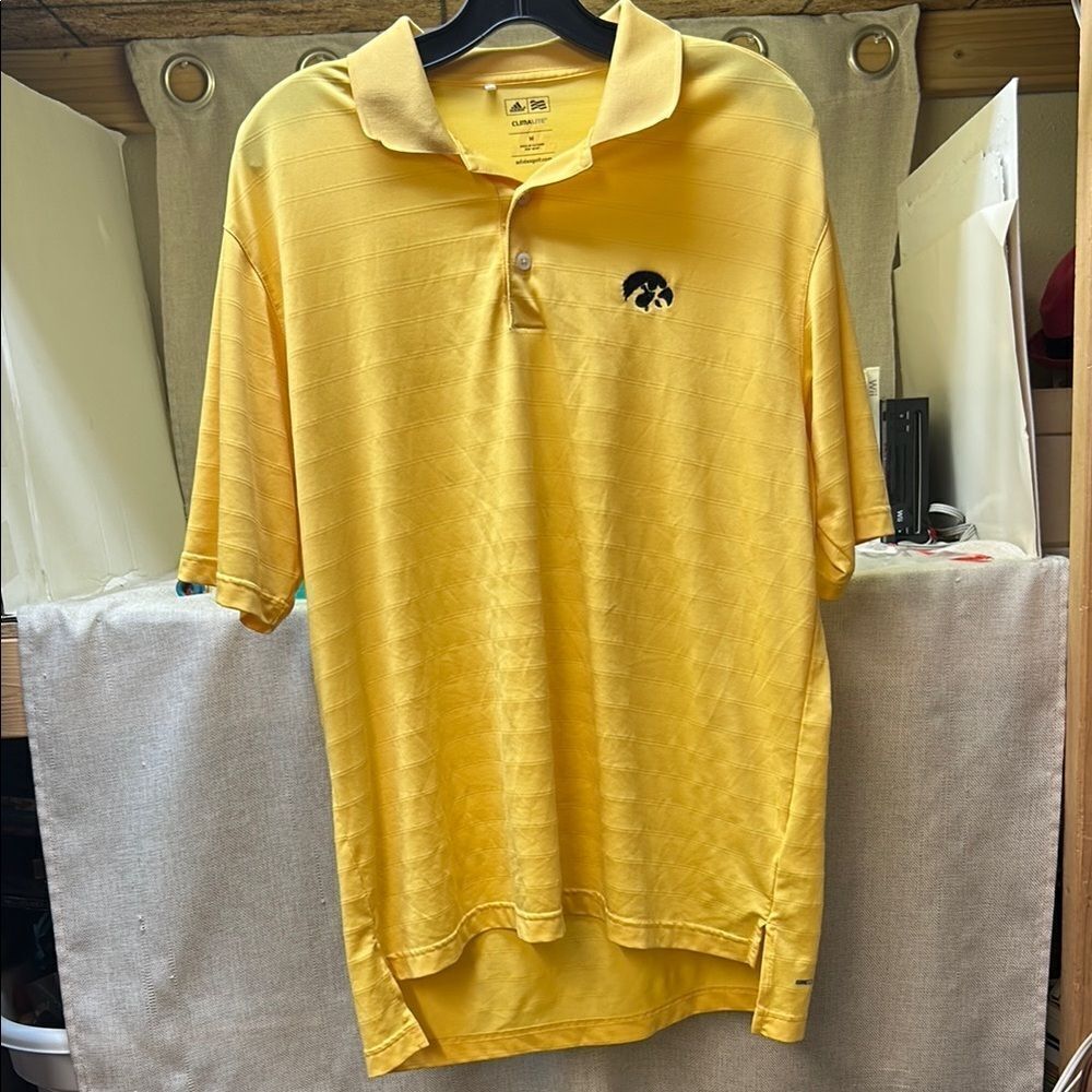 Iowa Hawkeyes Yellow Polo Shirt size medium